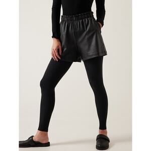 ATHLETA NWT Black Metallic Shimmer Gleam Short Workout Athlesuire Preppy Yoga